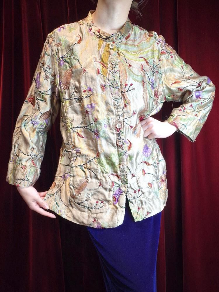 Peacock & Botanical Embroidery Linen/Silk China Shirt