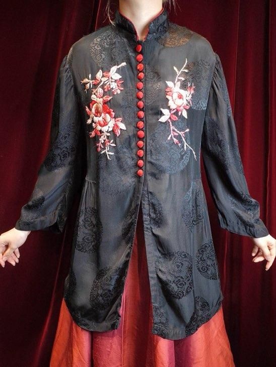 c.1940~50s Embroidery  Jacquard Dragon China Blouse