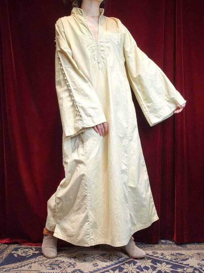 Slit Sleeves Embroidery Kaftan Dress