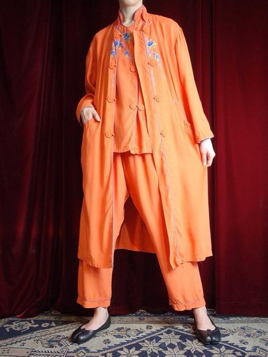 c.1960s Orange Rayon China Embroidery 3 Pieces / Gown & Shirt & Pants