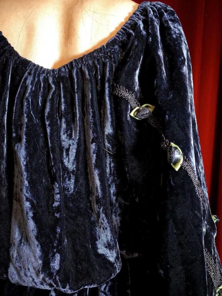 Flower & Gather Black Velvet Pullover Blouse