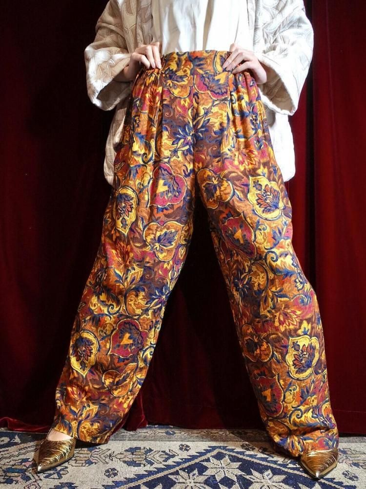 Baroque Pattern Rayon Pants