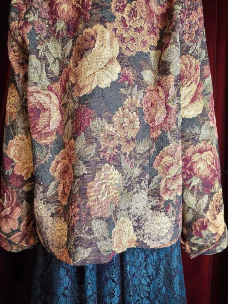 Floral Gobelin Jacket
