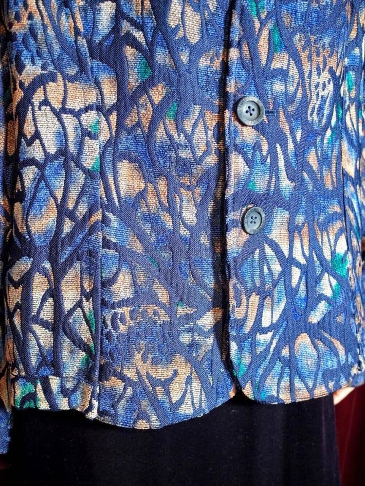 Abstract Wave Pattern Gobelin Jacket / Gradation  Navy Reversible