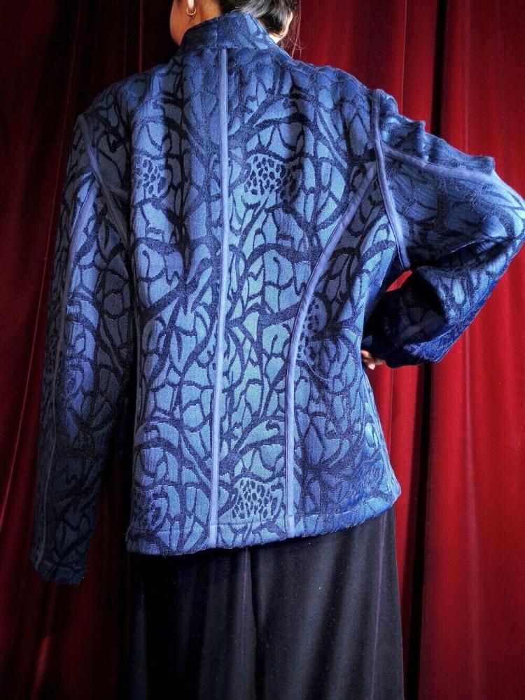 Abstract Wave Pattern Gobelin Jacket / Gradation  Navy Reversible