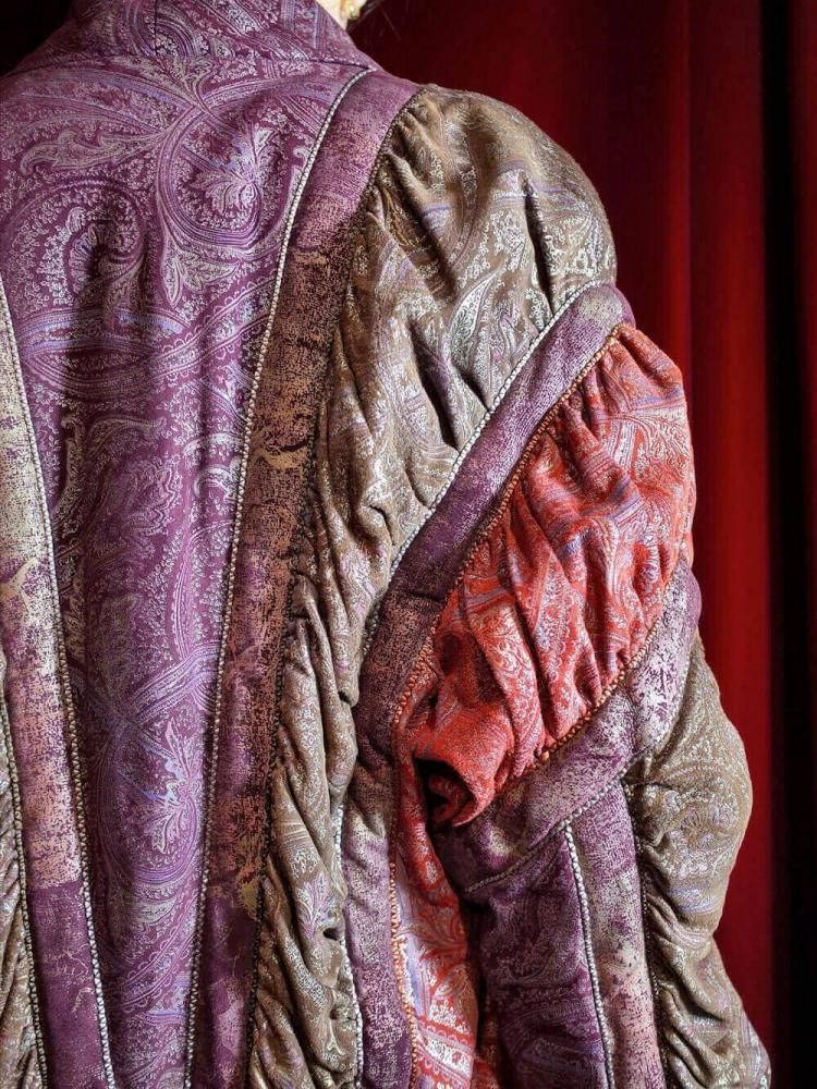 Archive "roberto cavalli / ٥ȥ" Made in ITALY All Paisley Leather Shirring Blouson