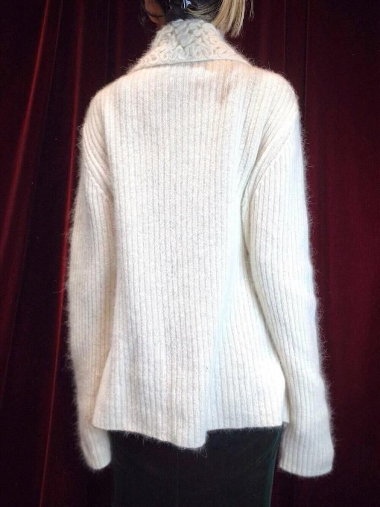 Code Embroidery White Angora Knit Jacket