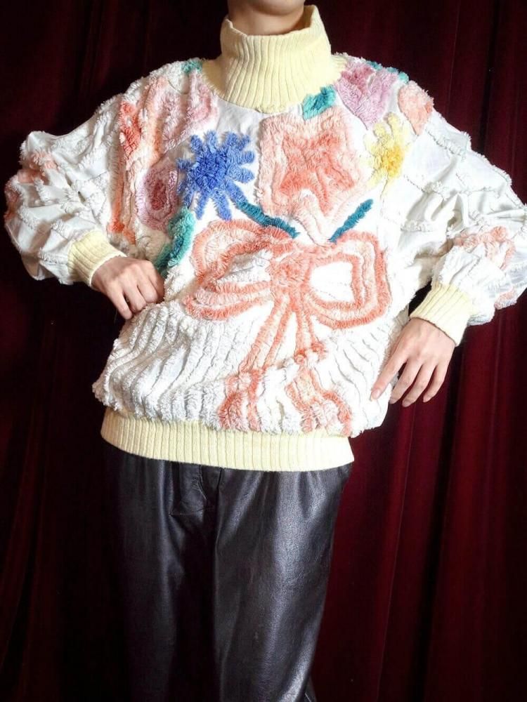 c.1970s Star & Ribbon Chenille Sweat
