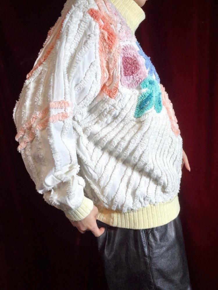 c.1970s Star & Ribbon Chenille Sweat