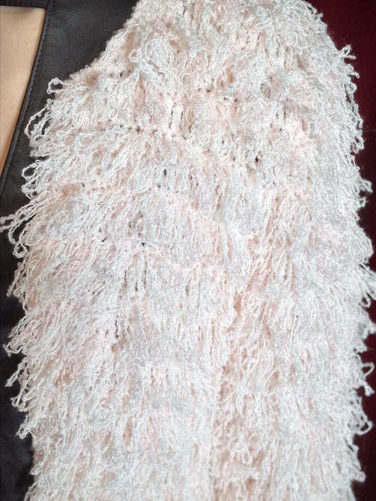 c.1960~70s Pale Pink Shaggy Fringe Knit Jacket