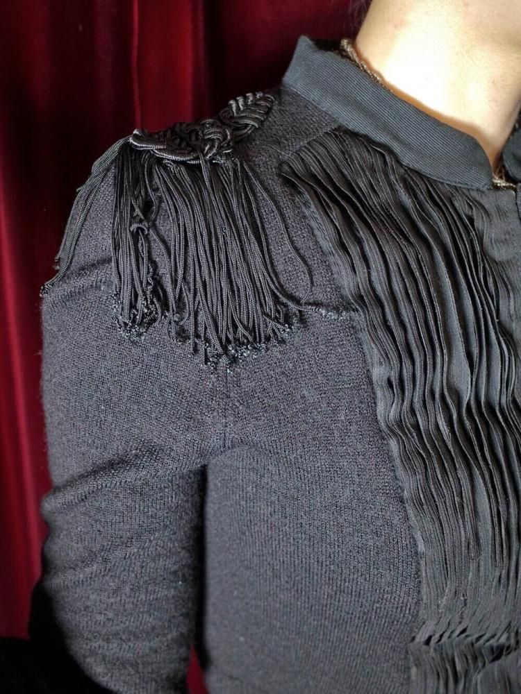 Napoleon Style Tight  Short Knit Cardigan