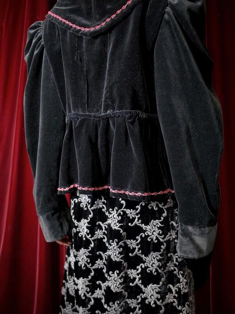 1940~50s Puff Sleeves & Peplum Velvet Jacket