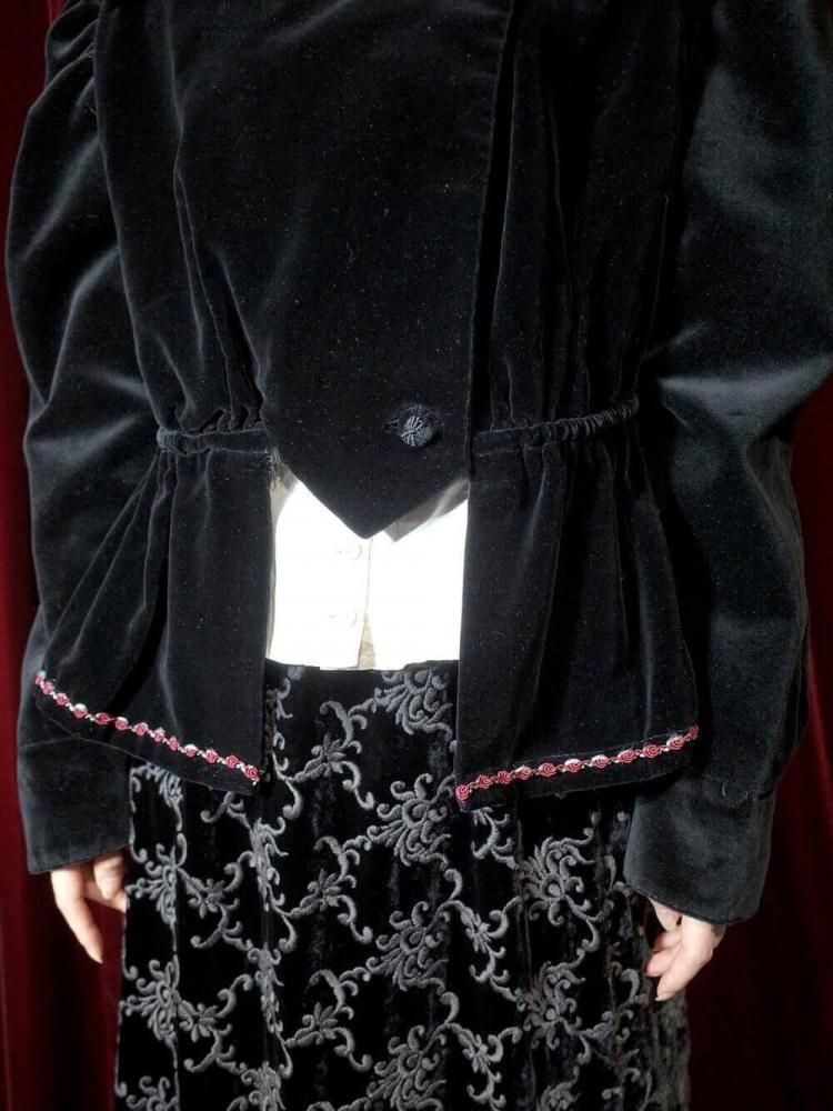 1940~50s Puff Sleeves & Peplum Velvet Jacket