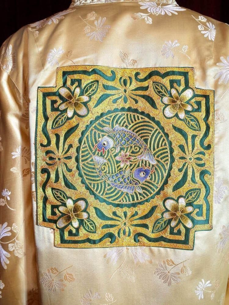 "Embroidery & Tassel" Jacquard China Gown Jacket