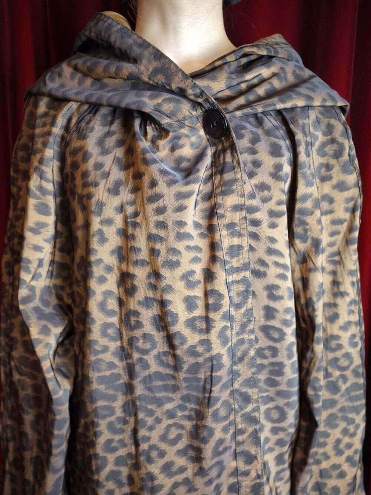 и Bronze  Leopard Big Hoodie Nylon Coat Reversible