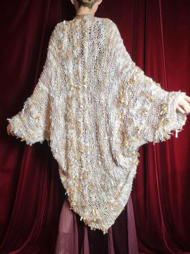 Cocoon Silhouette Shaggy Knit Gown