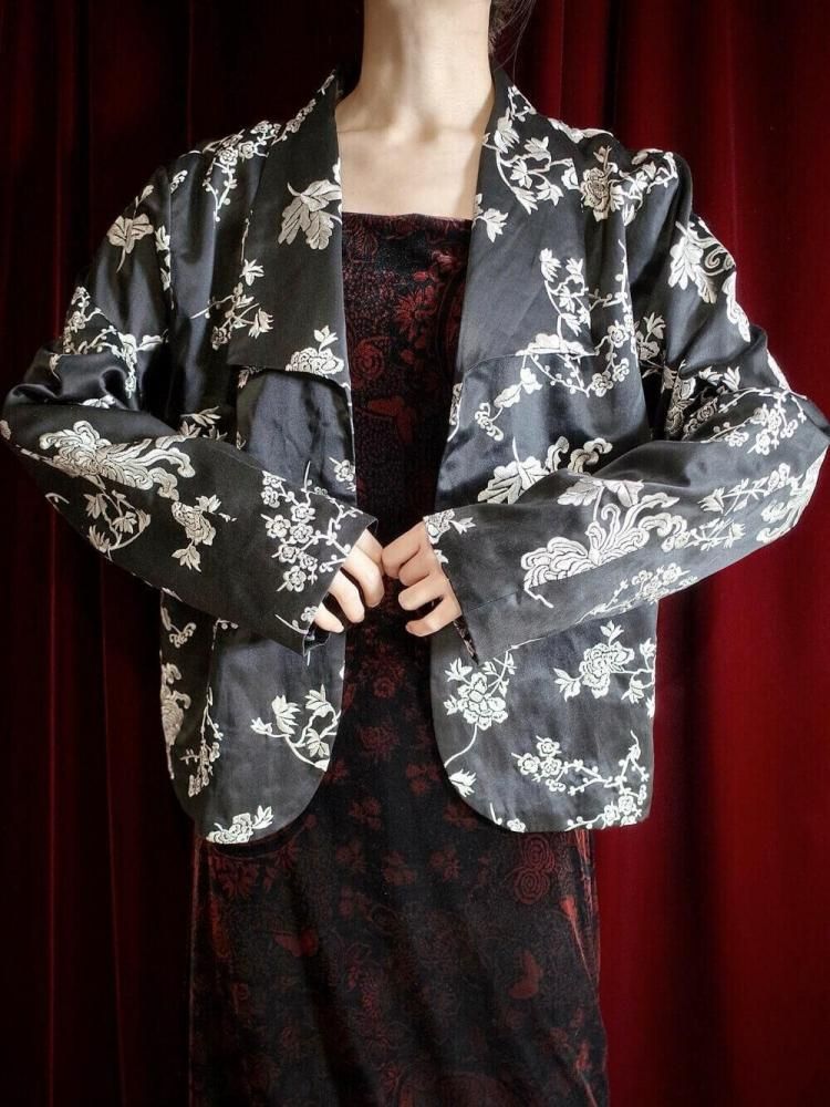 Black Silk  White Embroidery China Jacket