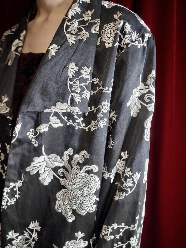Black Silk  White Embroidery China Jacket