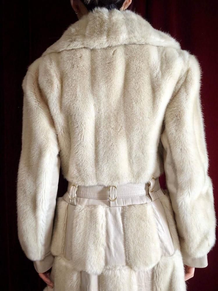 "Mede in ENGLAND" Faux fur  Genuine Leather Square Switch Coat