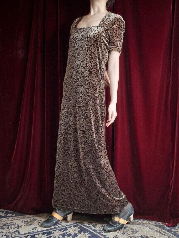 Arabesque Velvet Square Neck Dress