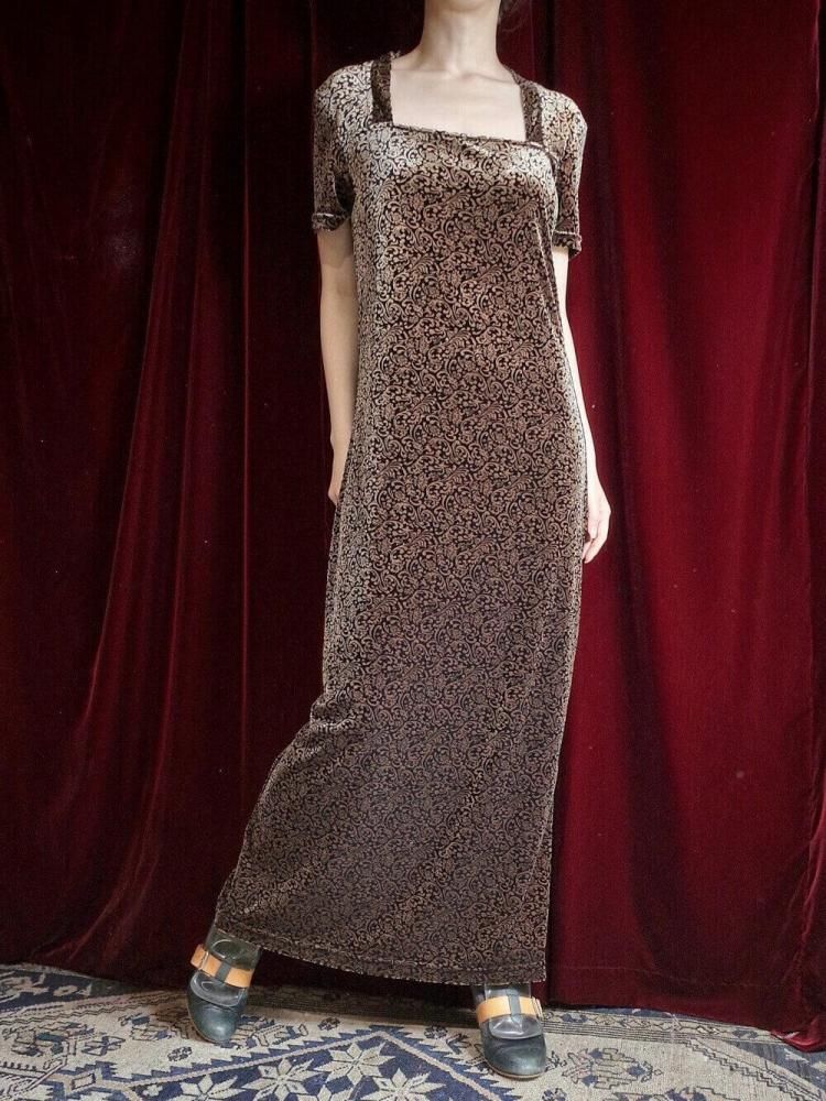 Arabesque Velvet Square Neck Dress