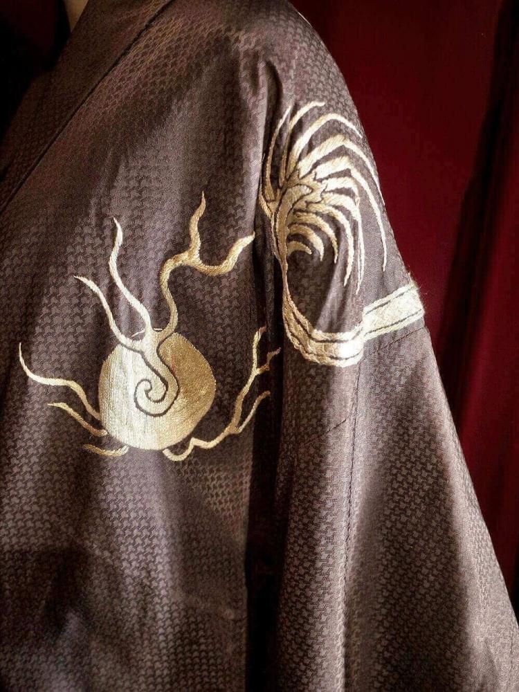 c.1950s Embracing Dragon Embroidery Gown