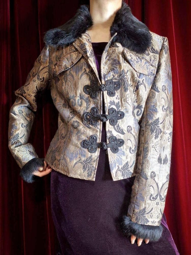 Bronze Arabesque Fur Collar  China Buttons Jacket