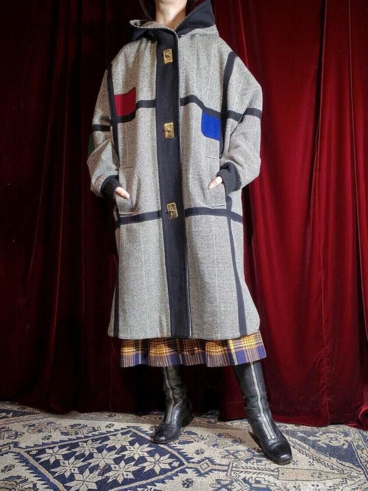 c.1980s Mondrian Pattern & Turn Lock Buttons Hoodie Coat