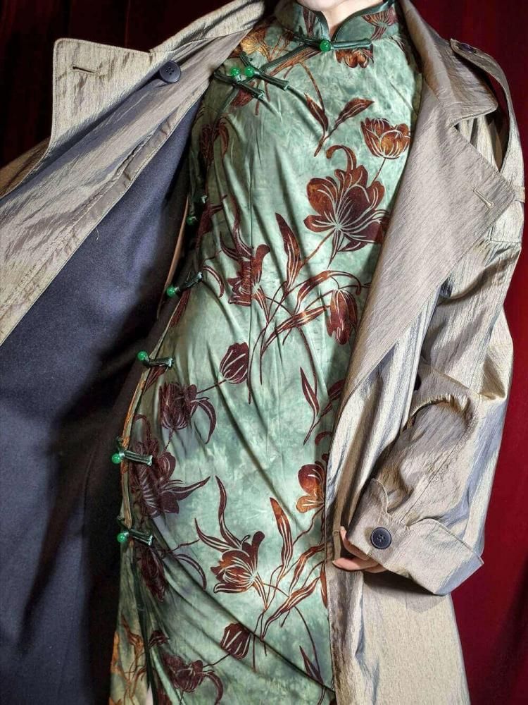 "Saks Fifth Avenue" �и� Bronze Over Silhouette Coat / �賰����ǽ�饤�ʡ���