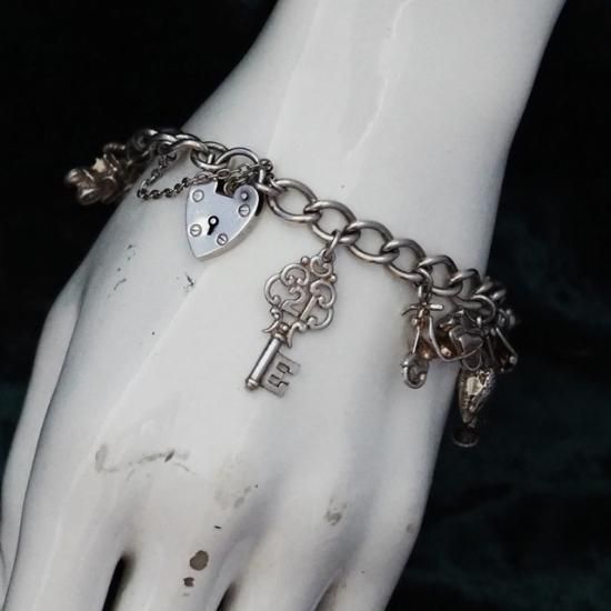 イギリス　ビンテージ　シルバーブレスレット VINTAGE SILVER】イギリス ヴィンテージシルバー ブレスレット