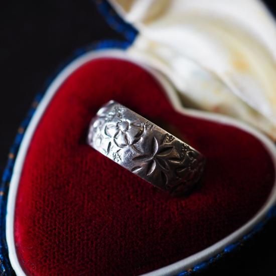 花模様 シルバーリング 約17号ヴィンテージ 花模様 シルバーリング 約17号ヴィンテージ