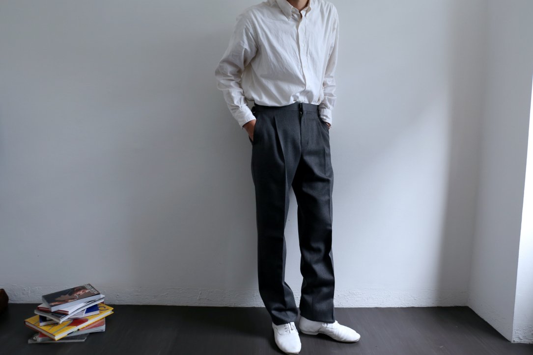 Fendart / フェンダール 1tuck Trousers Side adjuster Cavalry Twill