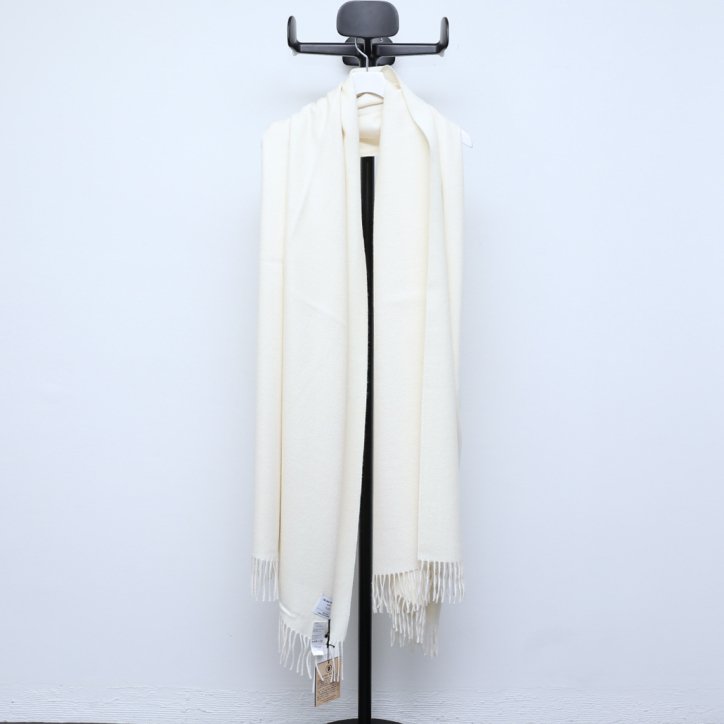 【YLEVE × THE INOUE BROTHERS / イレーヴ ザ イノウエブラザーズ】DOUBLE FACE BRUSHED STOLE  THE INOUE BROTHERS IVORY @kiretto_store