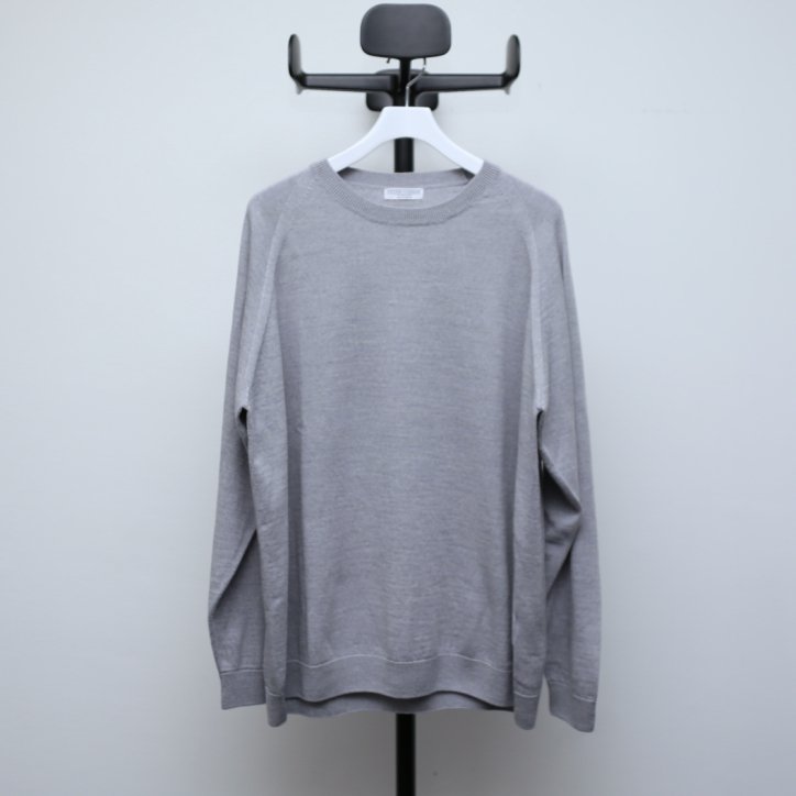 PETER GEESONCLASSIC FIT RAGLAN SLEEVE CREW NECK SILVER