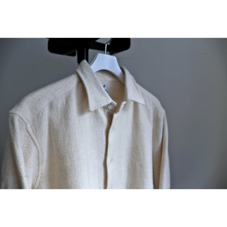 PERIOD FEATURES/ピリオドフィーチャーズ】SHIRT KHADI Handwoven