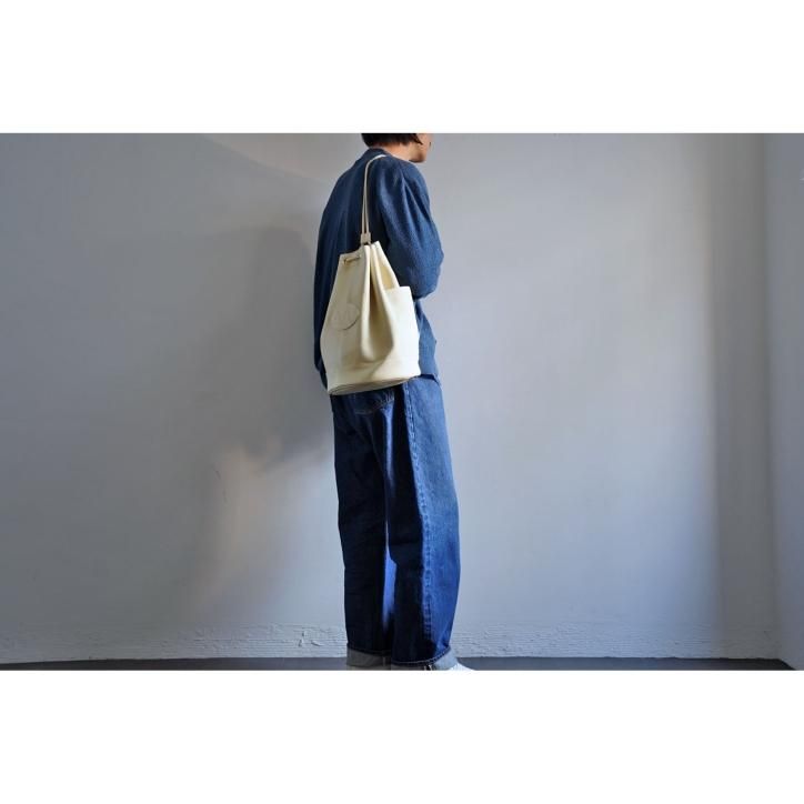 Niceness Gysin スモールダッフルバッグ