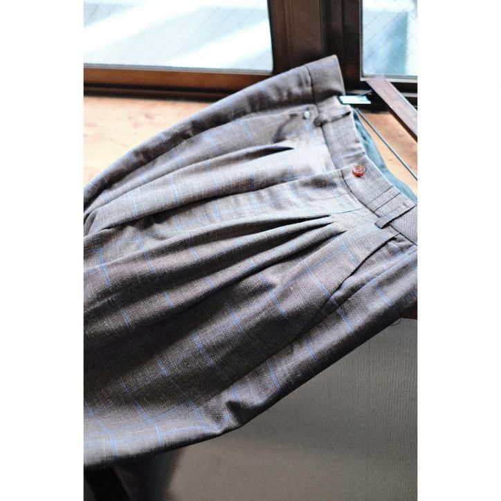 BLESS n°/ブレス】3040 Ultrawide Pleated Grey Blue Checks