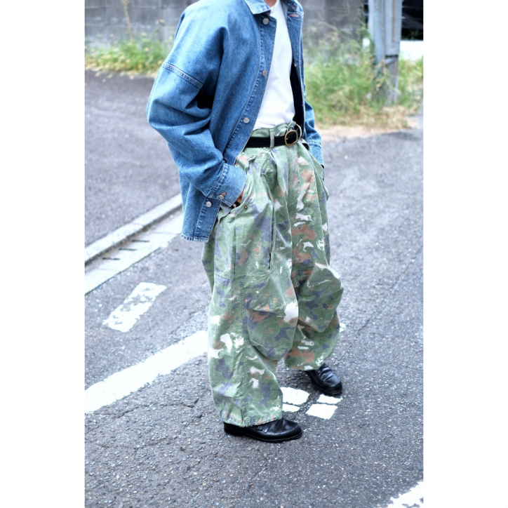 パンツ Gurank Cargo pants camouflage Gurank - Cargo pants camouflage - BLUE NEON