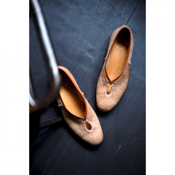 POST PRODUCTION ݥȥץTear Pumps
Hair Calf Natural