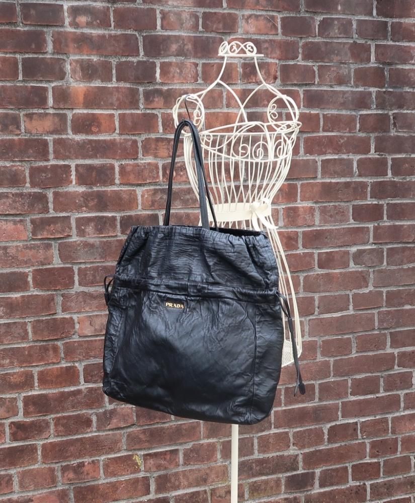 PRADA VINTAGE（プラダ ヴィンテージ）レザー 巾着型 トート