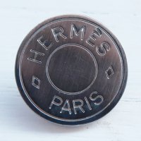 965-1 HERMES（ヴィンテージ　エルメス） セリエ　マーク　ボタン　シルバー