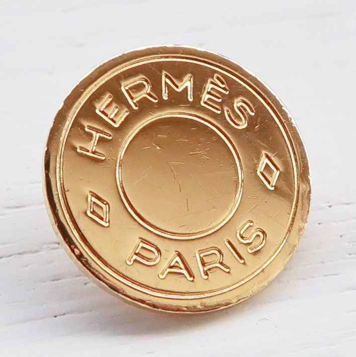 HERMESエルメス　ボタン30年以上前の物です