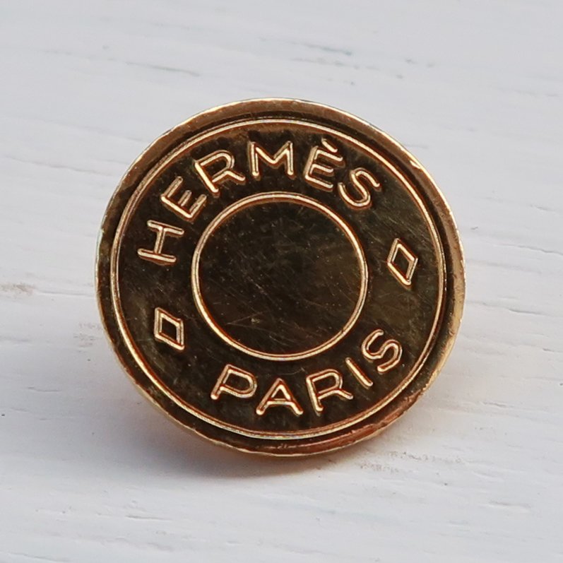 967 HERMES（ヴィンテージ エルメス） セリエ マーク ボタン ゴールド 