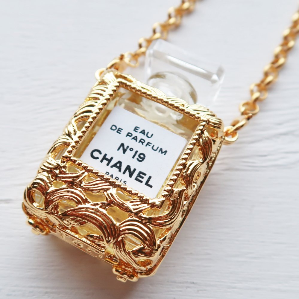 CHANEL vintage （シャネル　ヴィンテージ）PERFUME BOTTLE NECKLESS 香水瓶 チェーン ネックレス　COCO -  vintage & select shop The Delight shop