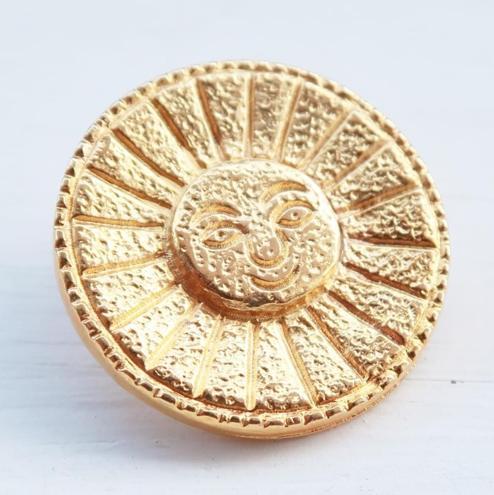 CHANEL ヴィンテージボタン　ゴールド CHANEL ヴィンテージ ボタン ゴールド クローバー CHANEL