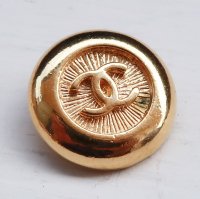 1054 CHANEL（ヴィンテージ　シャネル） COCOマーク　ボタン　ゴールド
