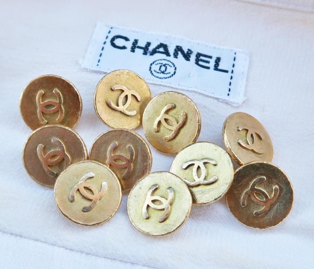 1068 CHANEL（ヴィンテージ シャネル） COCOマーク ボタン