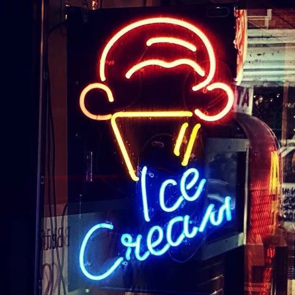 ネオンサイン ICE CREAM アイスクリーム
