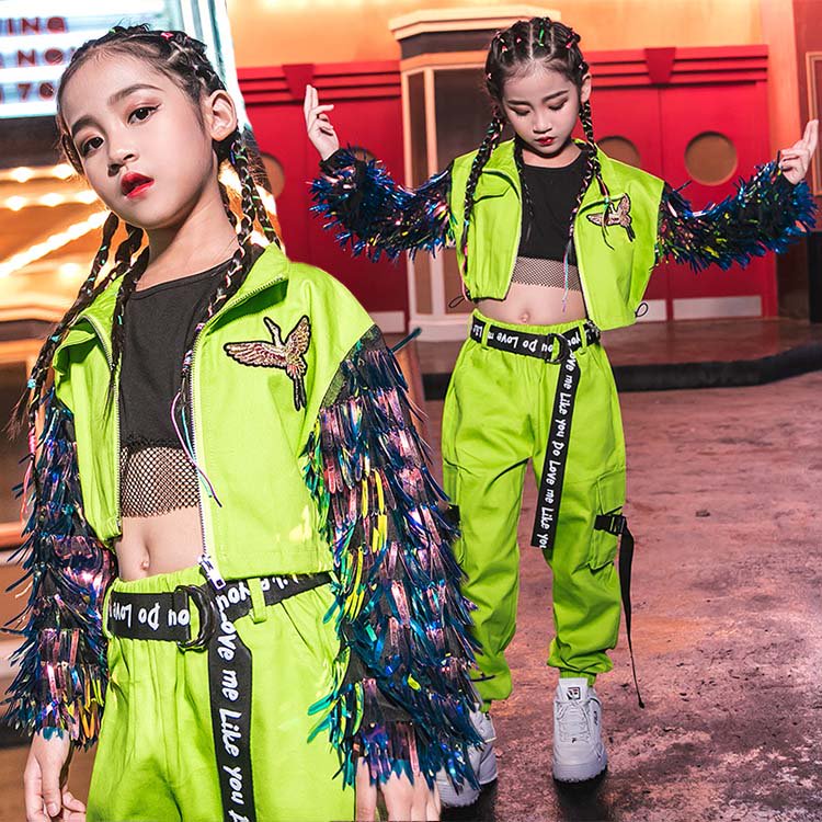 キッズダンス衣装 セットアップ ヒップホップ ファッション ダンス衣装 へそ出しトップス パンツ K-POP 韓国 黒 白