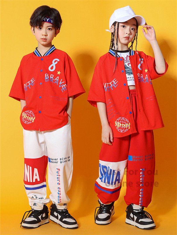 白 ベースボールシャツ キッズ ダンス衣装 セットアップ 男の子 女の子 キャミソール 白tシャツ ロゴ ワンポイントトップス オレンジ 白 パンツ  ヒップホップ ジャズダンス 韓国 K-POP 学園際 発表会 演出服 練習着 団体服 レッスン着 かっこいい おしゃれ 派手 ゆったり